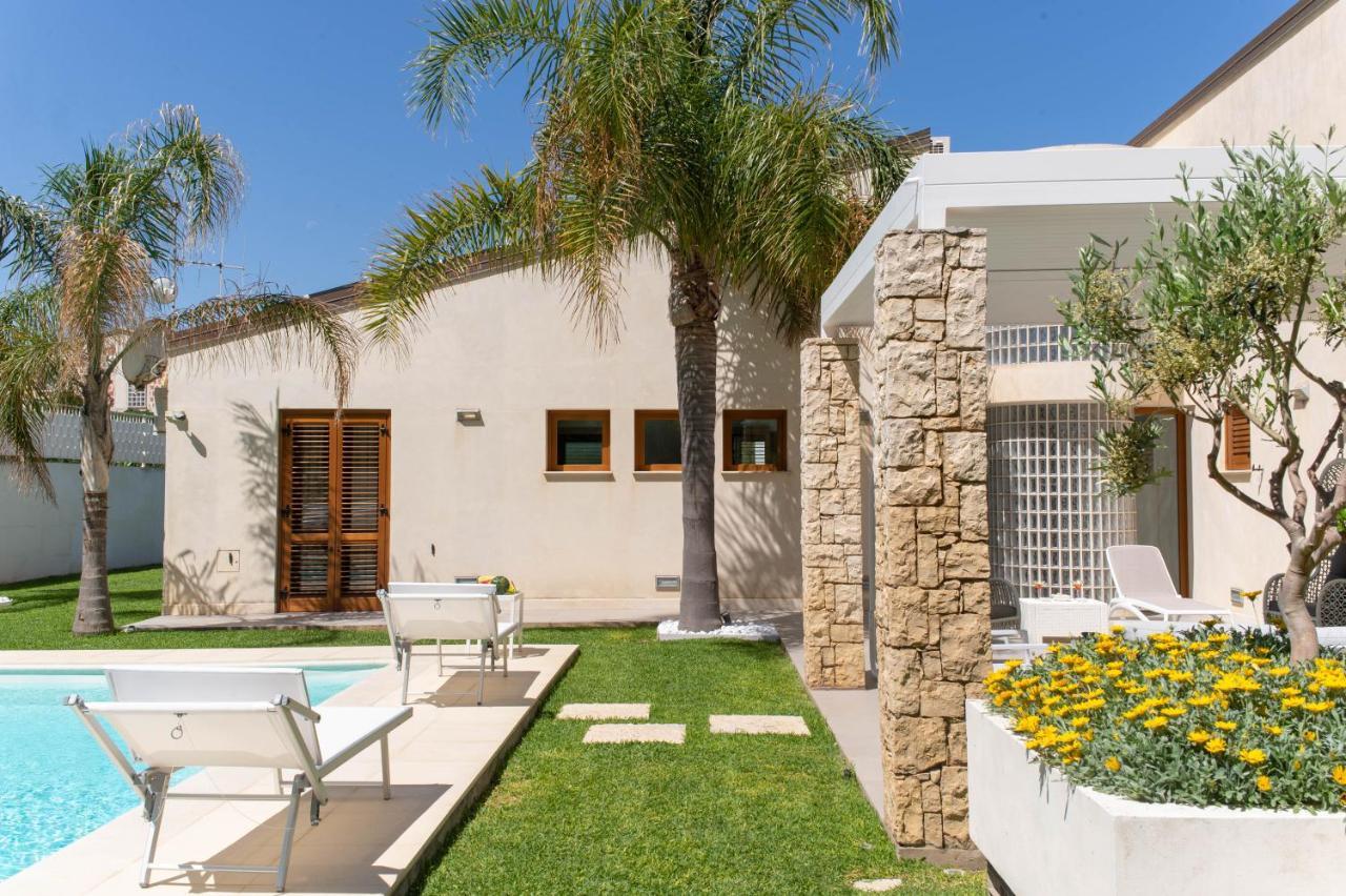 Villa Perla Del Mare Alcamo Marina Bagian luar foto